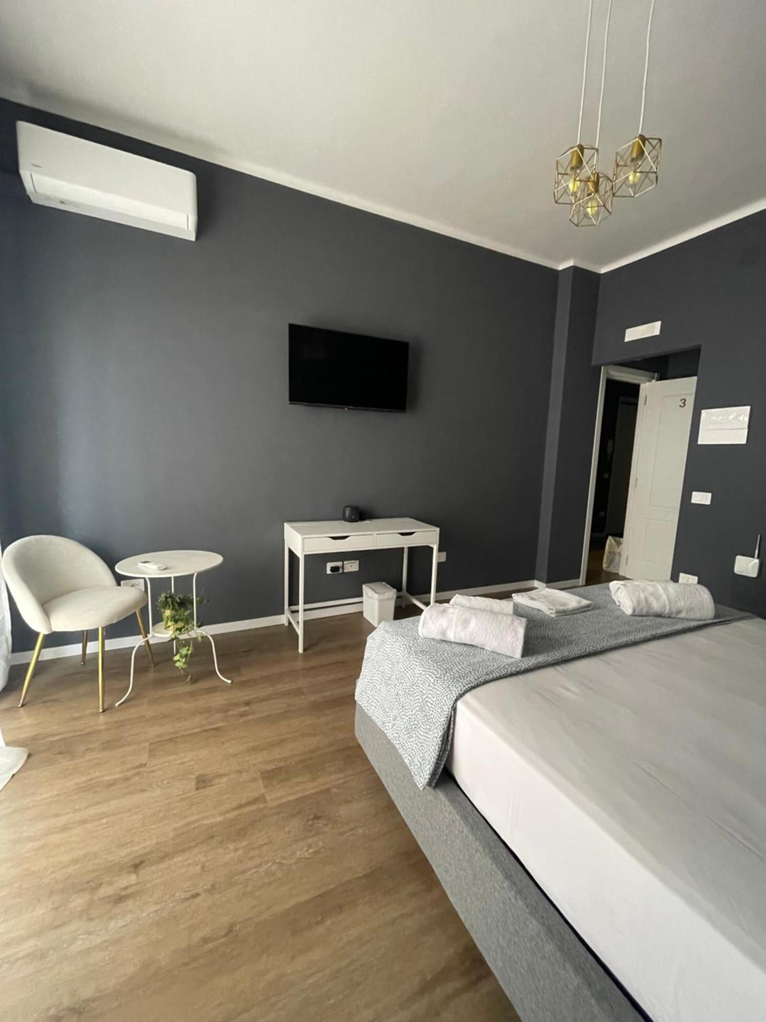 Isvi Bari Comfort Rooms Exterior photo
